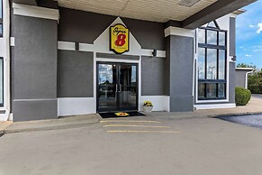 Super 8 by Wyndham Dickson
