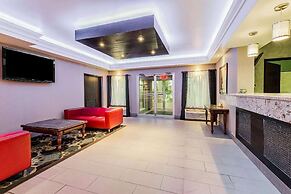 Super 8 by Wyndham Mars/Cranberry/Pittsburgh Area