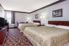 Super 8 by Wyndham Evansville North