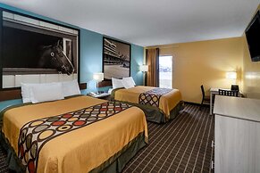 Super 8 by Wyndham Shepherdsville / Louisville South I65