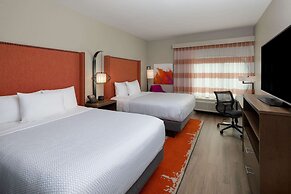 La Quinta Inn & Suites by Wyndham Perry