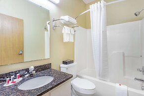 Super 8 by Wyndham Kokomo