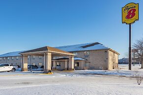 Super 8 by Wyndham Kokomo