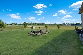 Super 8 by Wyndham Kokomo