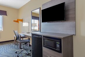 Super 8 by Wyndham Kokomo