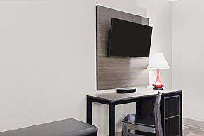 Super 8 by Wyndham Thunder Bay
