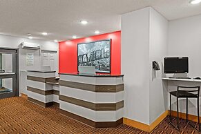 Super 8 by Wyndham Thunder Bay