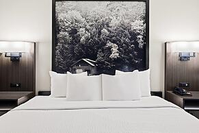 Super 8 by Wyndham Thunder Bay