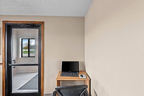 Super 8 by Wyndham Jefferson