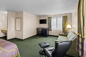 Super 8 by Wyndham Jefferson