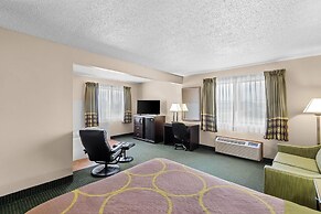 Super 8 by Wyndham Jefferson