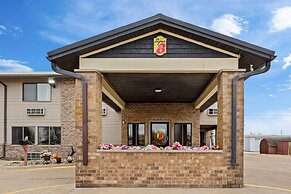 Super 8 by Wyndham Jefferson