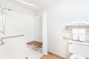 Super 8 by Wyndham Jefferson