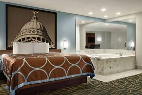 Super 8 by Wyndham Pearl/Jackson/East