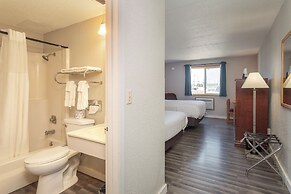 Sauk River Inn & Suites, a Travelodge by Wyndham
