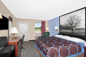 Super 8 by Wyndham Whiteville