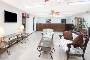 Super 8 by Wyndham Whiteville