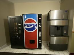 Super 8 by Wyndham Beresford