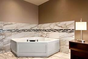 Super 8 by Wyndham Akron S/Green/Uniontown OH