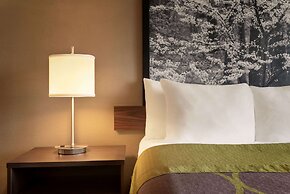 Super 8 by Wyndham Akron S/Green/Uniontown OH