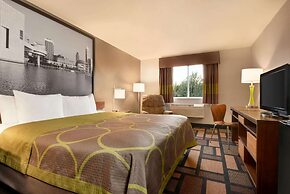 Super 8 by Wyndham Akron S/Green/Uniontown OH