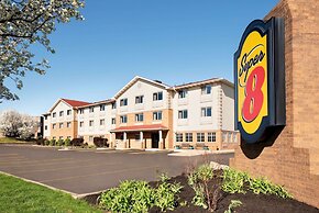 Super 8 by Wyndham Akron S/Green/Uniontown OH