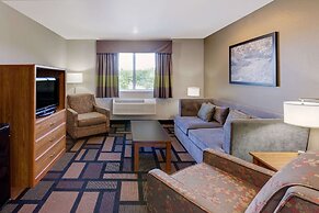 Super 8 by Wyndham Akron S/Green/Uniontown OH