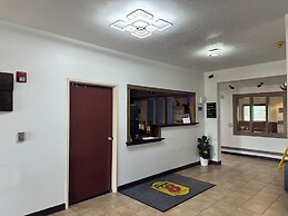 Super 8 by Wyndham Mason City