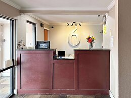 Motel 6 Atlanta, GA – Atlanta Airport East