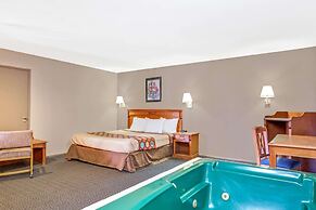Super 8 by Wyndham Upland Ontario CA