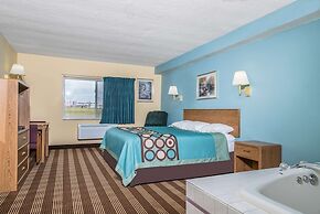 Super 8 by Wyndham Osseo WI