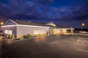Super 8 by Wyndham Osseo WI
