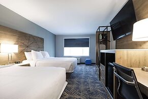 Rodeway Inn & Suites near Outlet Mall - Asheville