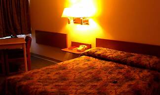 Colorado River Value Inn