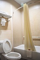 Super 8 by Wyndham Galveston