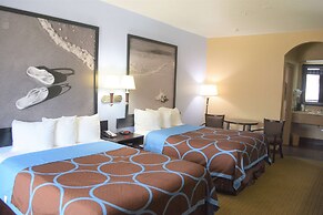 Super 8 by Wyndham Galveston