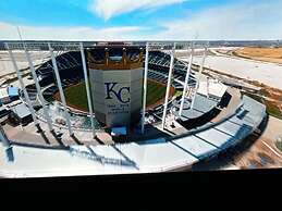 Highland Inn Peculiar