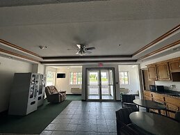 Highland Inn Peculiar