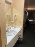 Highland Inn Peculiar