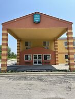 Highland Inn Peculiar