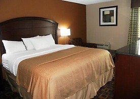 Quality Inn & Suites Arden Hills - Saint Paul North