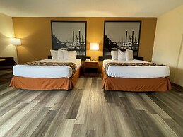 Super 8 by Wyndham Pevely
