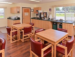 Americas Best Value Inn & Suites Spring Valley