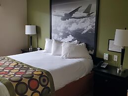 Super 8 by Wyndham Edmonton International Airport