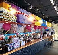 Sea And Breeze Hotel And Condo