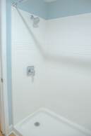 Sea And Breeze Hotel And Condo