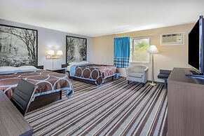 Super 8 by Wyndham Marysville/Port Huron Area