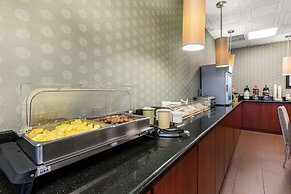 Quality Inn & Suites Charleston - Civic Center