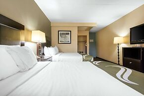 Quality Inn & Suites Charleston - Civic Center