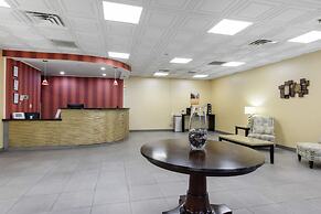 Quality Inn & Suites Charleston - Civic Center